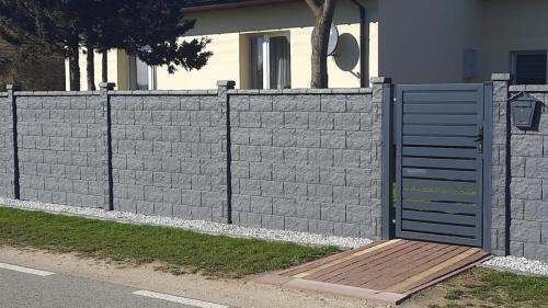 30 (1) (1) (1) (1) (1) (1) (1)